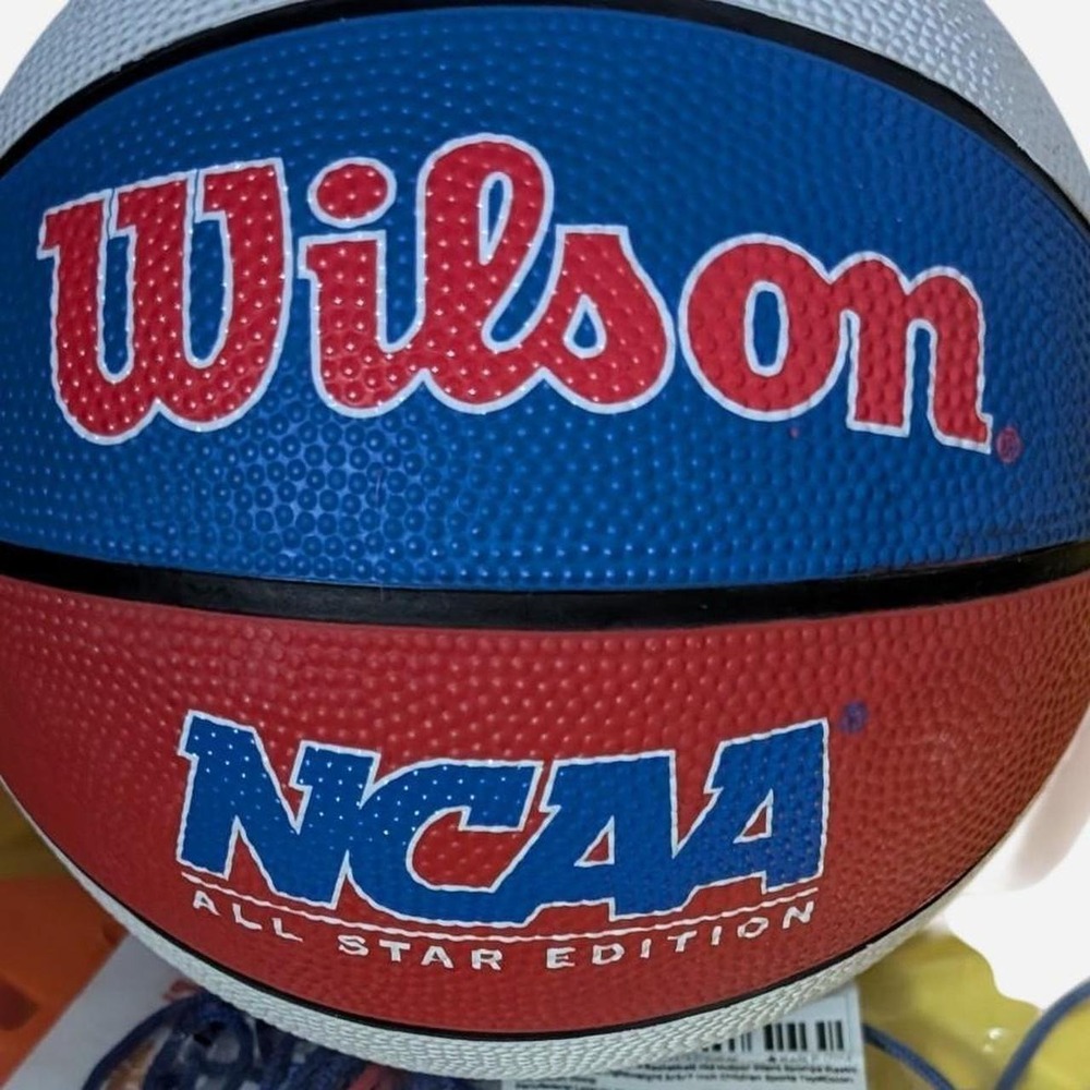 Mini Basketball - Picture 5 of 5